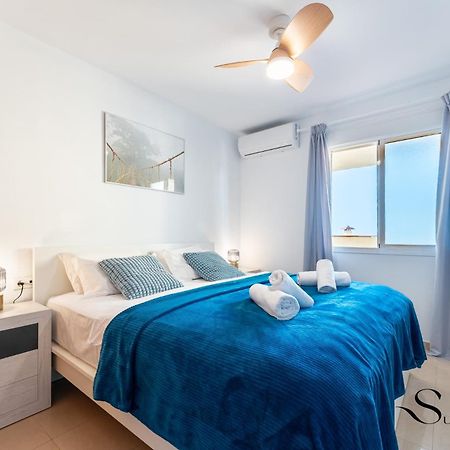Beachside Retreat With Private Terrace ベナルマデナ エクステリア 写真