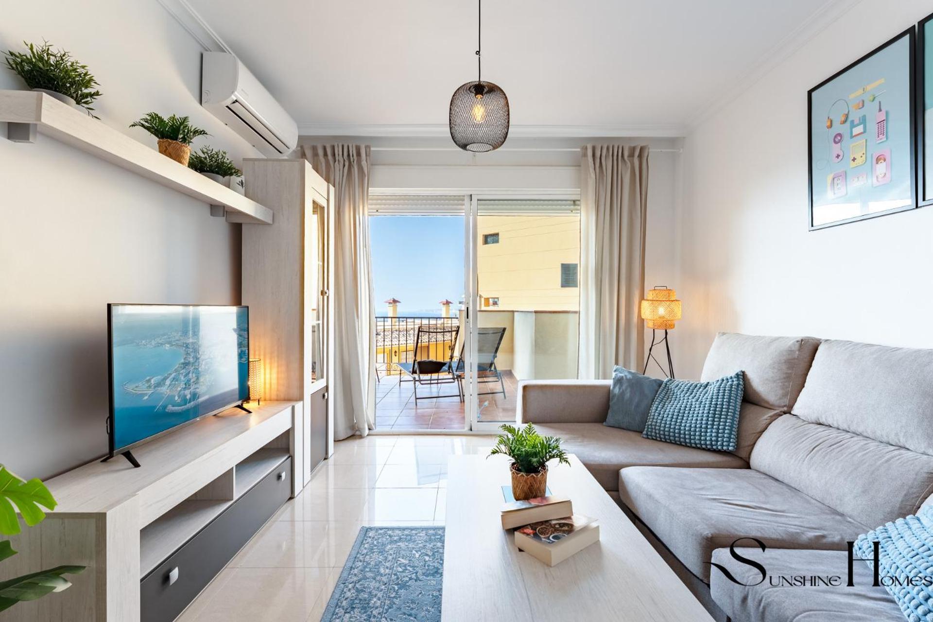 Beachside Retreat With Private Terrace ベナルマデナ エクステリア 写真