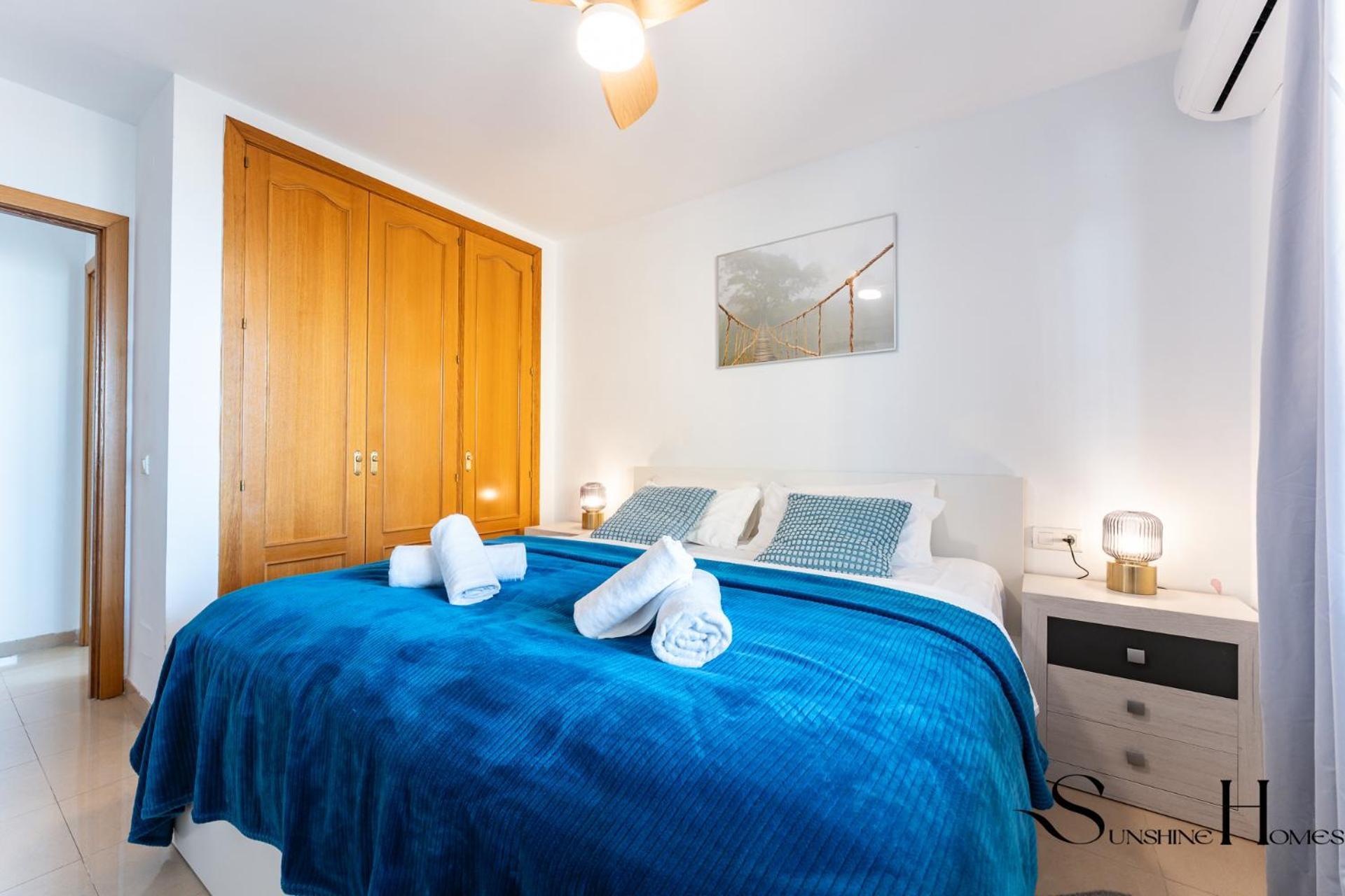 Beachside Retreat With Private Terrace ベナルマデナ エクステリア 写真