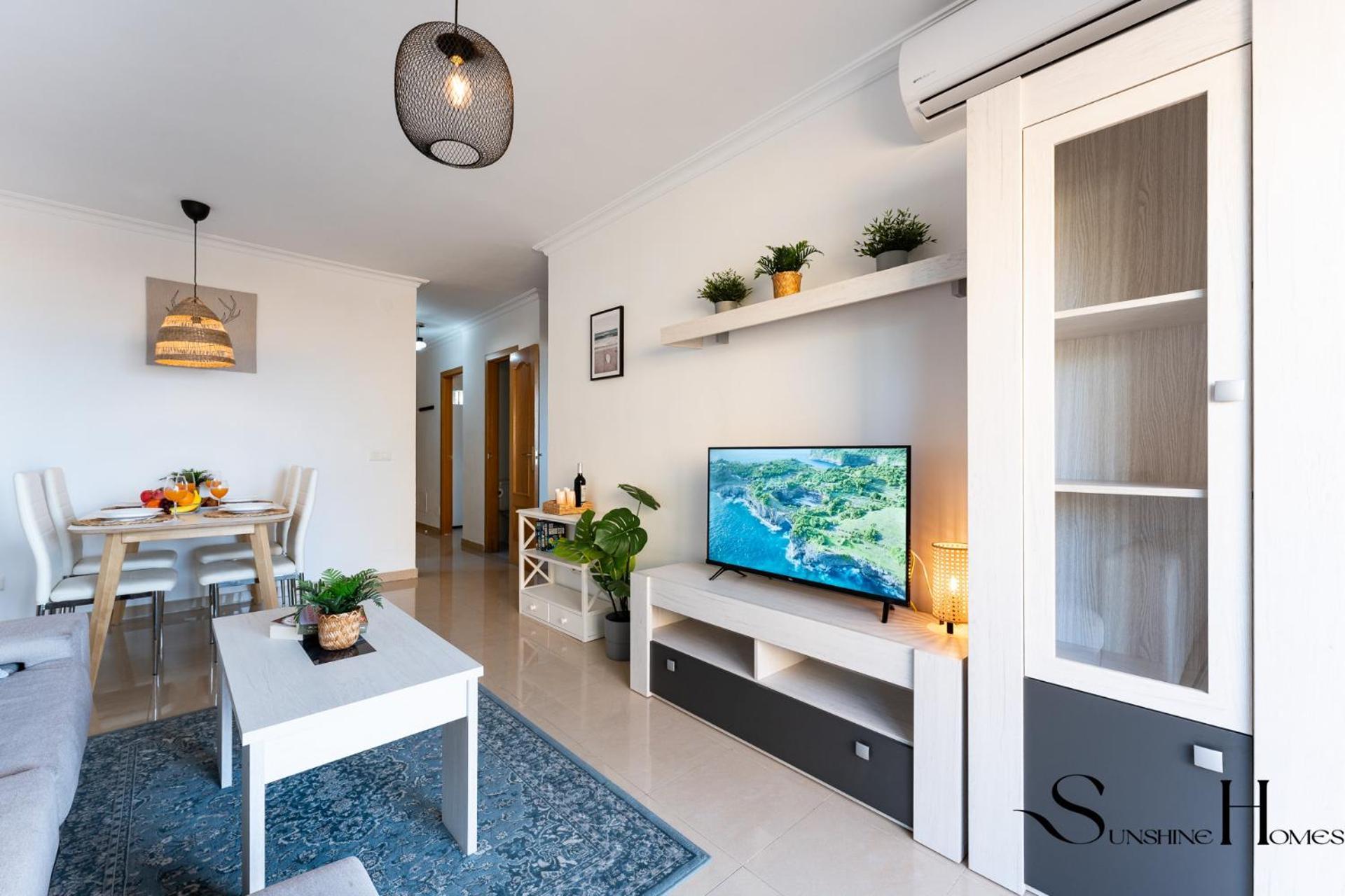 Beachside Retreat With Private Terrace ベナルマデナ エクステリア 写真